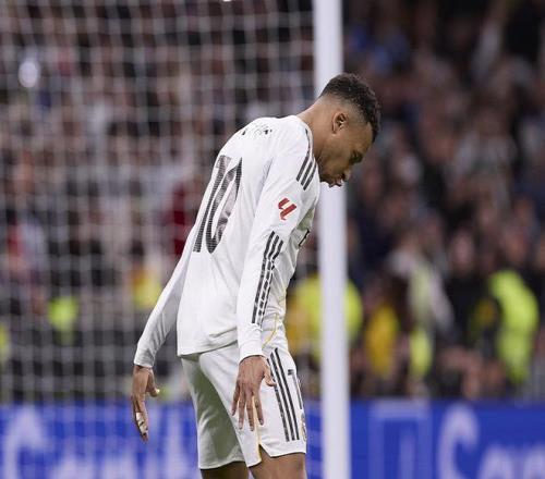 国脚借款遭,拒引发怒火,足球圈上演,米兰体育,米兰体育官网,米兰体育官方,米兰体育下载